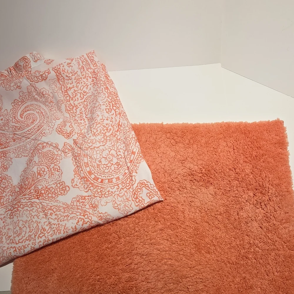 Tommy Hilfiger Coral Canyon Paisley Shower Curtain With Matching Bath Rug